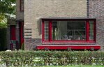 Raam met vensterbank.
<br/>
Marcel Westhoff, 2017-10-01
